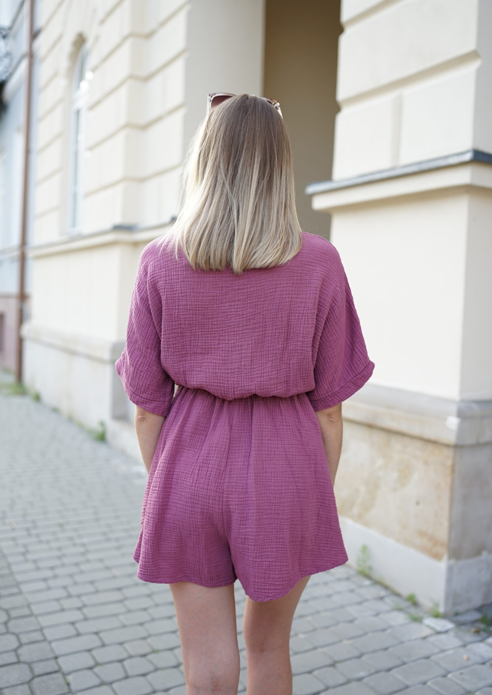 WIDE LEG MODEL JUMPSUIT